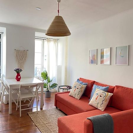 Com•Bro Apartment Lisbon Bagian luar foto