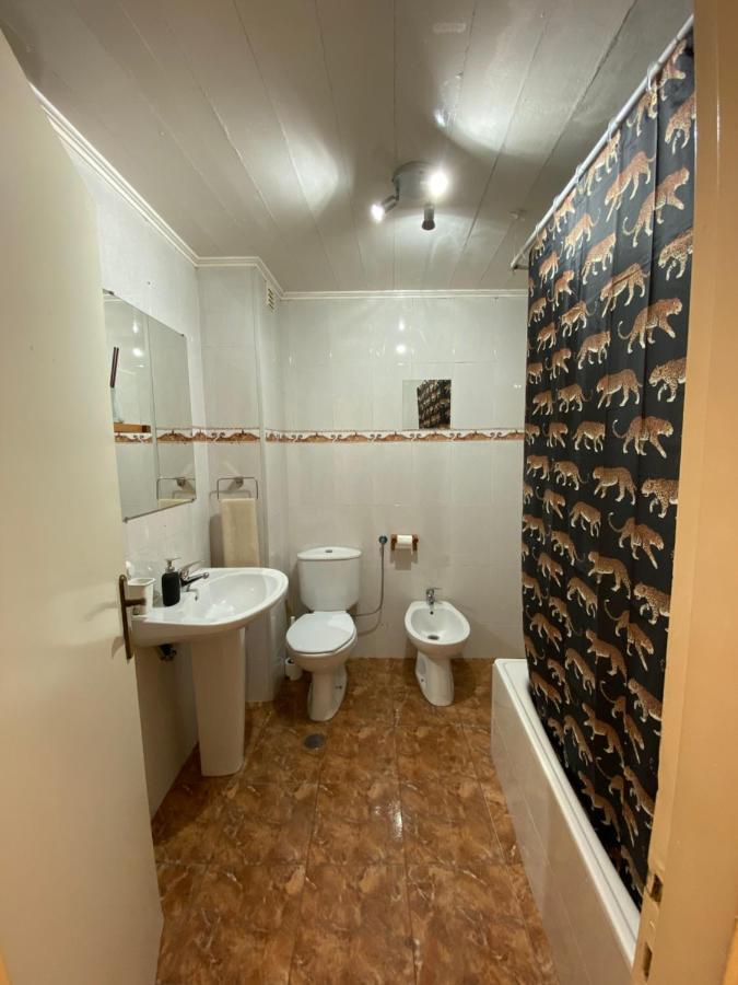 Com•Bro Apartment Lisbon Bagian luar foto